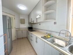Astoria Park (D14), Condominium #557581161
